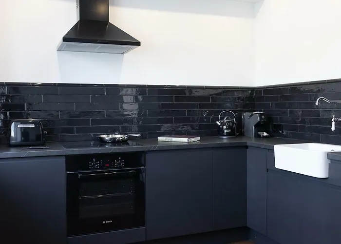 Supeluse-strassel With Gated Parking Apartment