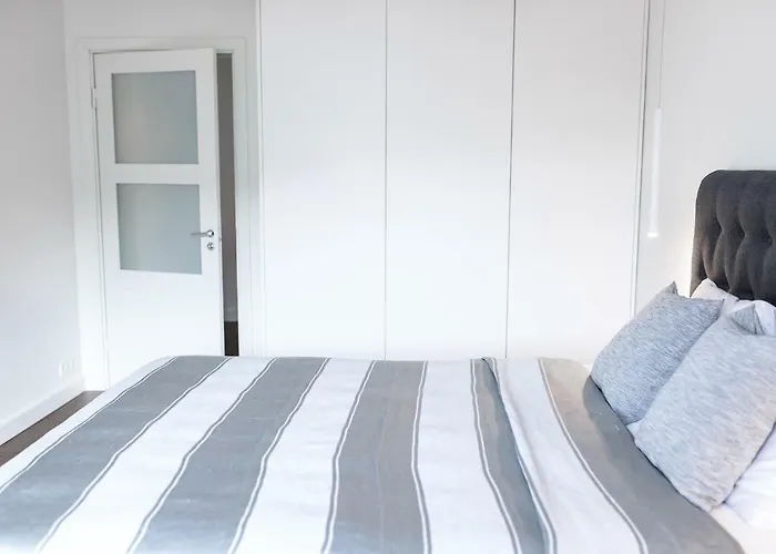 Apartment Supeluse-strassel With Gated Parking Parnu